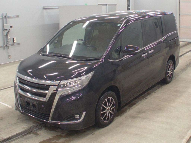 TOYOTA ESQUIRE 2019