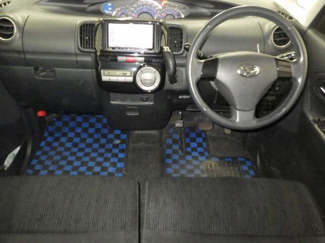DAIHATSU TANTO 2013