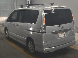 NISSAN SERENA 2013