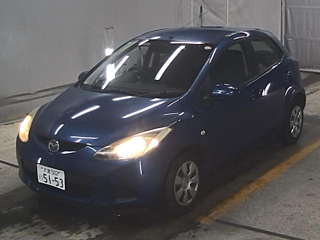MAZDA DEMIO 2010