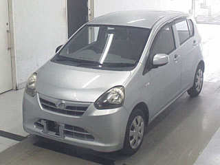 DAIHATSU MIRA E S 2013