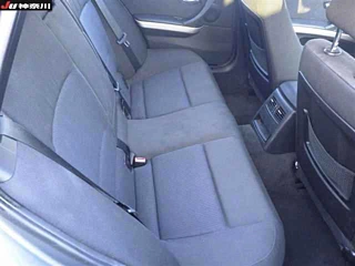 BMW 3 SERIES 2011