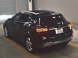 MERCEDES BENZ E CLASS 2011