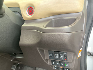 HONDA FREED 2019