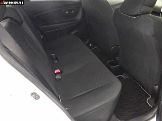 TOYOTA VITZ 2016