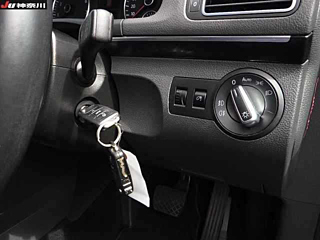 VOLKSWAGEN GOLF TOURAN 2012