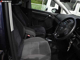 VOLKSWAGEN GOLF TOURAN 2012