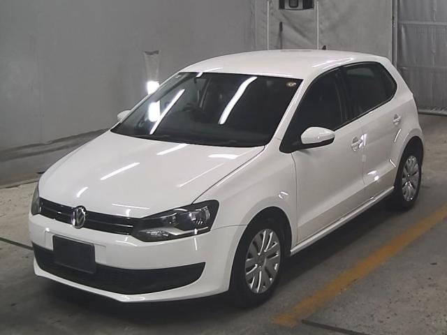 VOLKSWAGEN POLO 2014