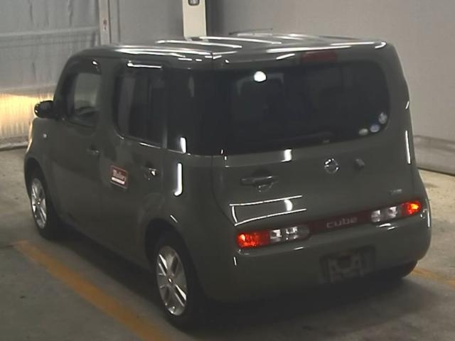 NISSAN CUBE 2010