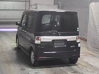DAIHATSU TANTO 2010
