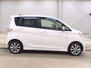 NISSAN DAYZ 2014