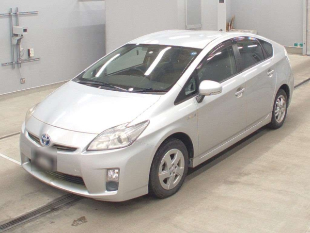 TOYOTA PRIUS 2011