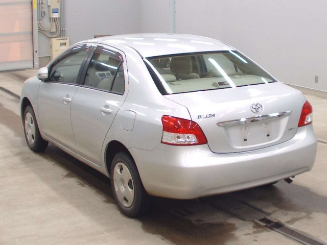 TOYOTA BELTA 2009