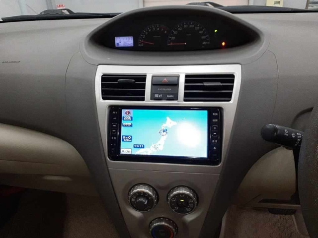 TOYOTA BELTA 2009