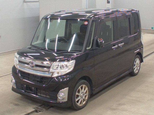 DAIHATSU TANTO 2014