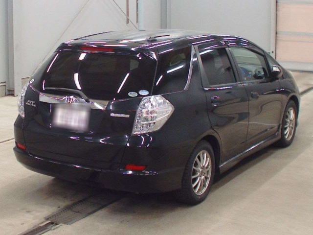 HONDA FIT SHUTTLE 2011