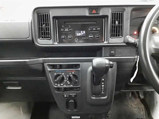 DAIHATSU HIJET VAN 2019