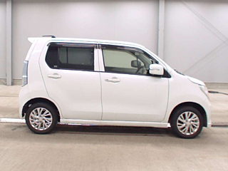 SUZUKI WAGON R 2016