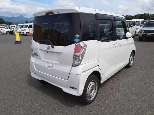 NISSAN DAYZ ROOX 2017