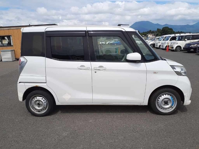 NISSAN DAYZ ROOX 2017