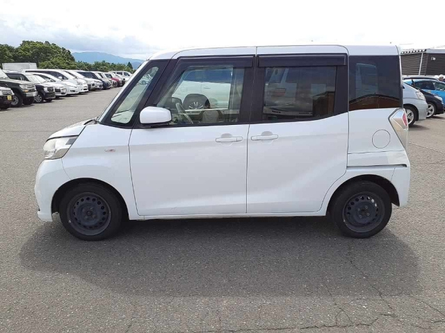 NISSAN DAYZ ROOX 2017