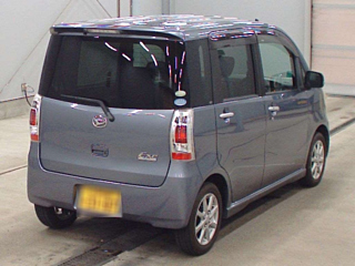 DAIHATSU TANTO EXE 2011