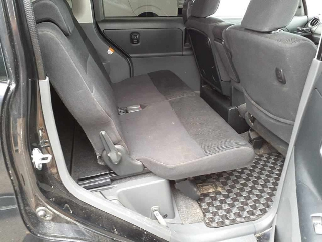 DAIHATSU TANTO 2010