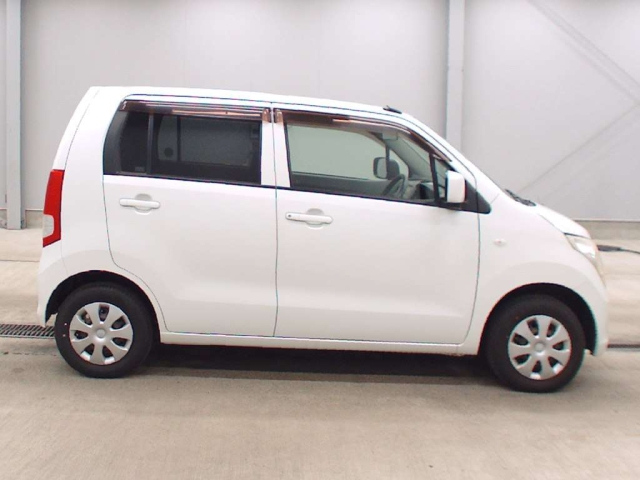 SUZUKI WAGON R 2011