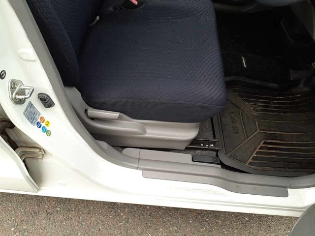 SUZUKI WAGON R 2011