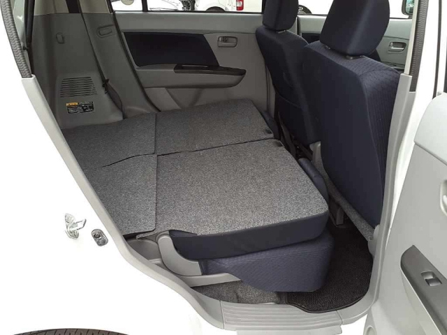 SUZUKI WAGON R 2011