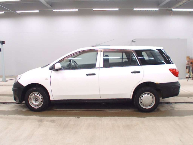 NISSAN AD 2012