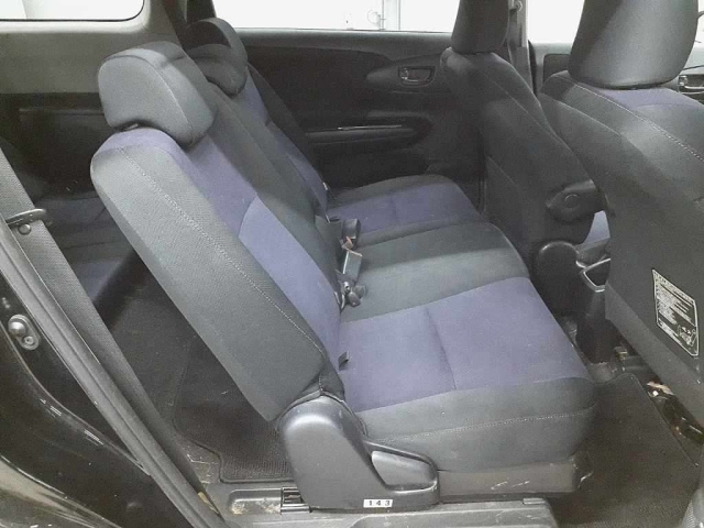TOYOTA WISH 2014