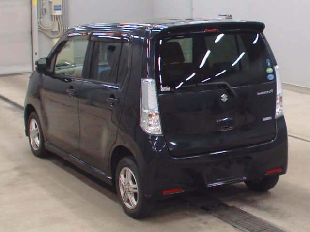 SUZUKI WAGON R 2015