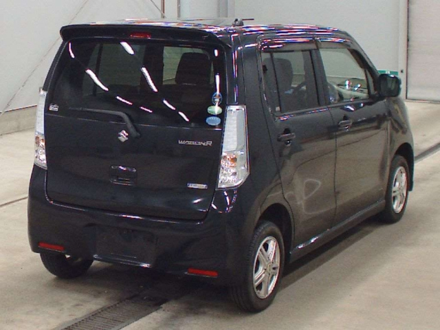 SUZUKI WAGON R 2015
