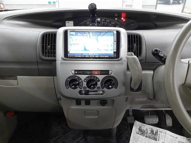 DAIHATSU TANTO 2012