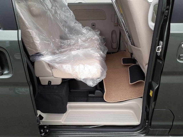 SUZUKI EVERY WAGON 2024