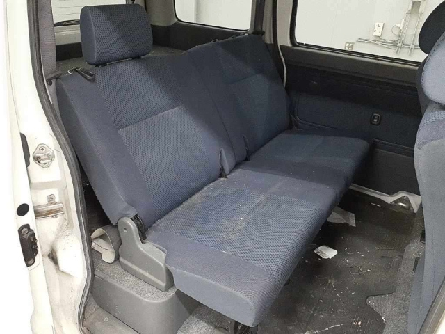DAIHATSU HIJET VAN 2009