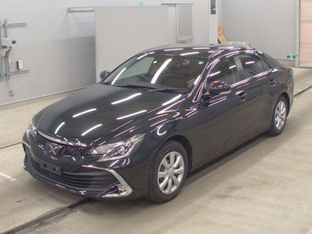 TOYOTA MARK X 2018