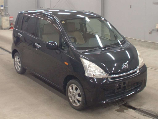 DAIHATSU MOVE 2012