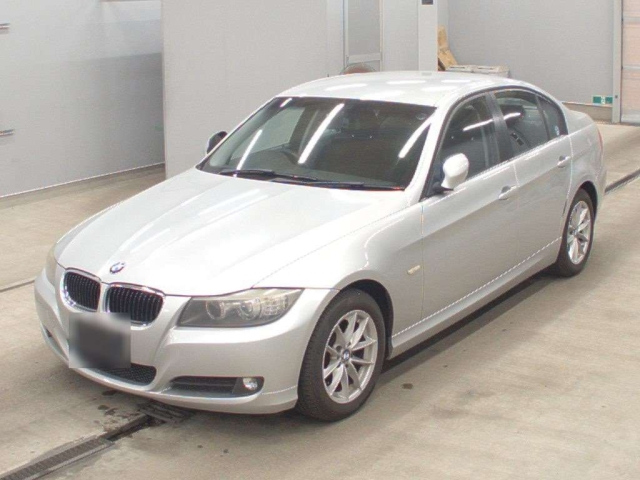 BMW 3 SERIES 2010