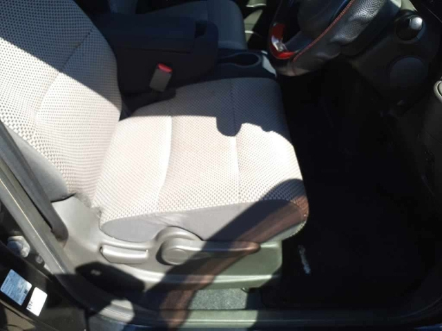 NISSAN CUBE 2012
