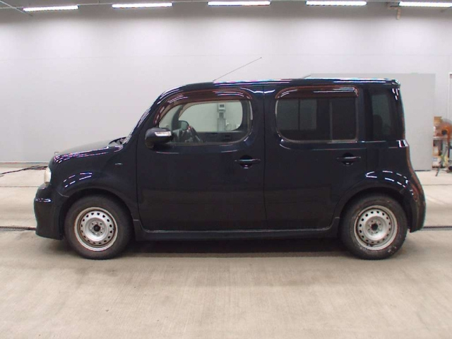 NISSAN CUBE 2012