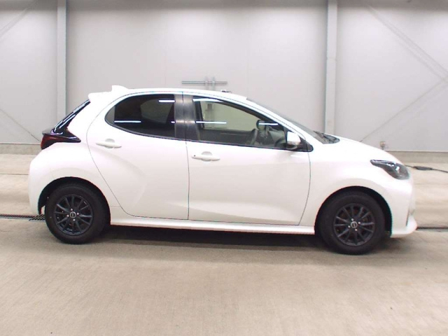 TOYOTA YARIS 2020
