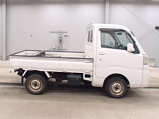 DAIHATSU HIJET TRUCK 2015