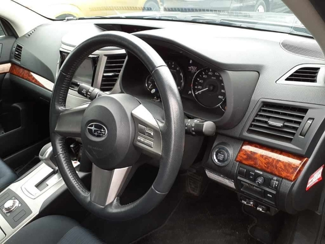 SUBARU LEGACY B4 2011