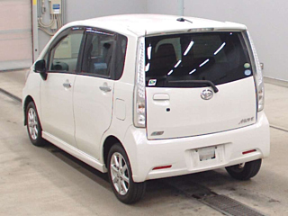 DAIHATSU MOVE 2014