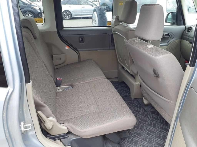 DAIHATSU TANTO 2012