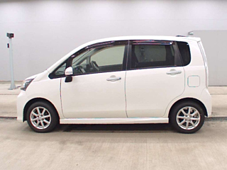 DAIHATSU MOVE 2014
