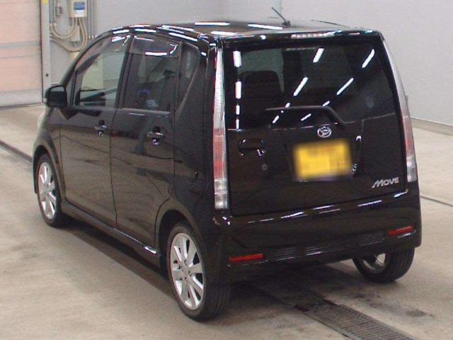 DAIHATSU MOVE 2010