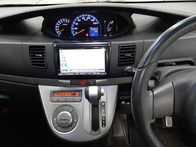 DAIHATSU MOVE 2010